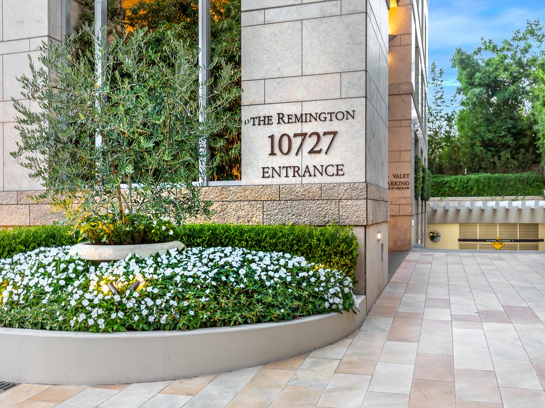 Condo in Los Angeles, California, United States 4 - 18607249