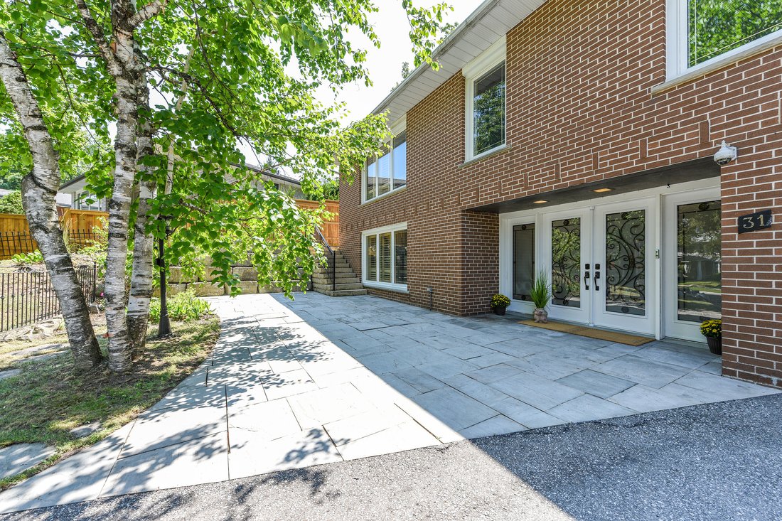 House in Toronto, Ontario, Canada 1 - 18606961