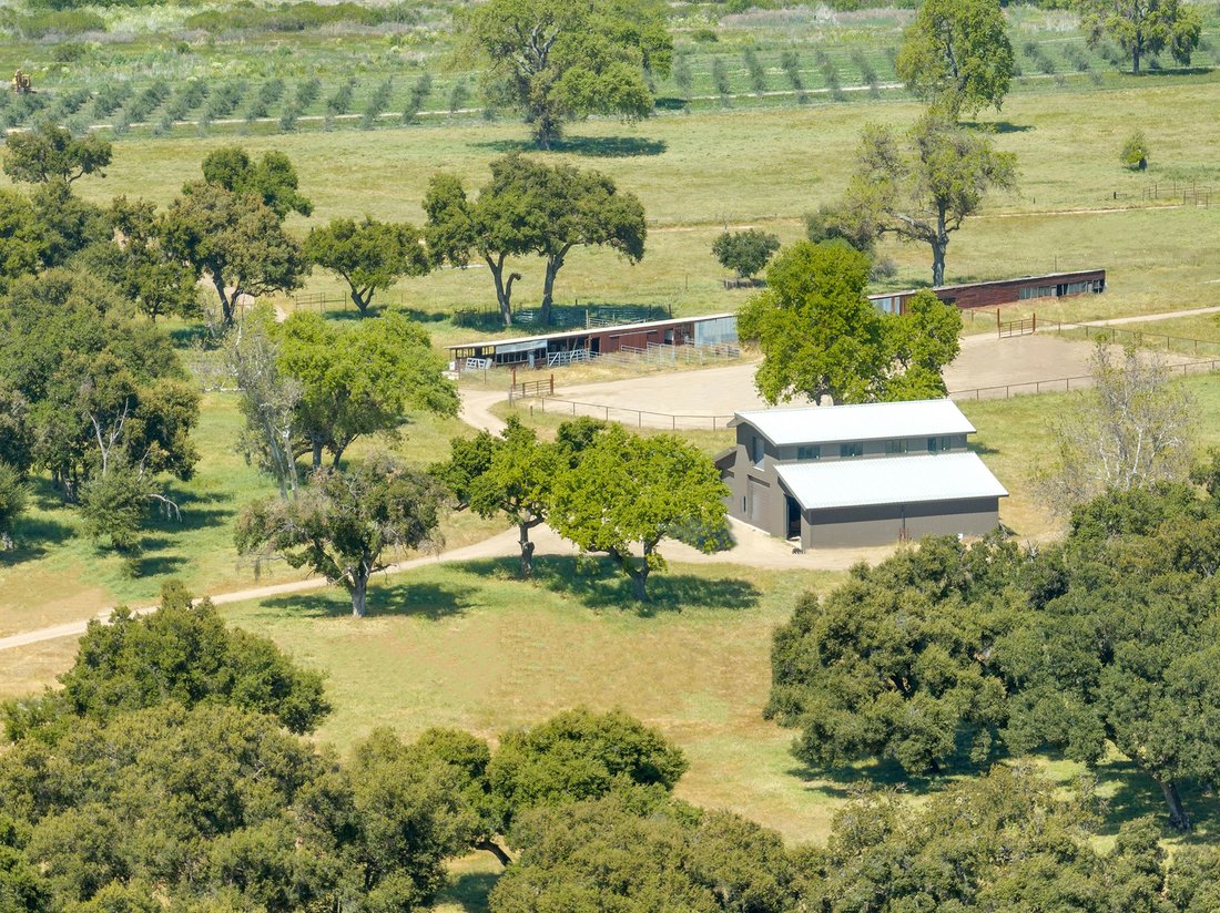 Land in Hollister, California, United States 5 - 18607432