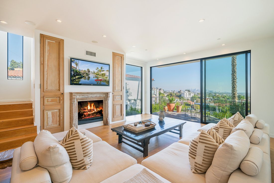 House in Los Angeles, California, United States 3 - 18028342