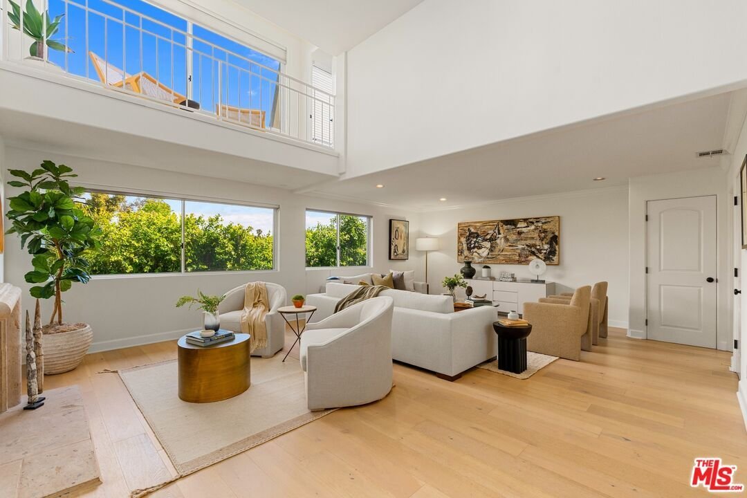 Condo in Los Angeles, California, United States 1 - 18606808