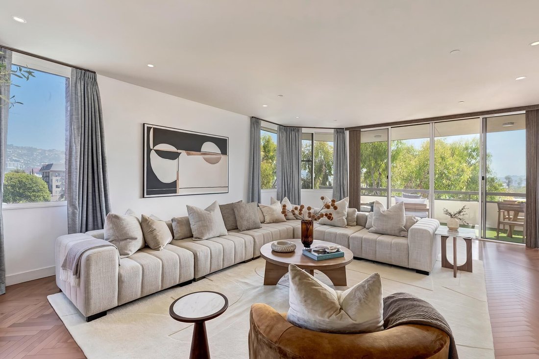 Condo in Beverly Hills, California, United States 3 - 18607225