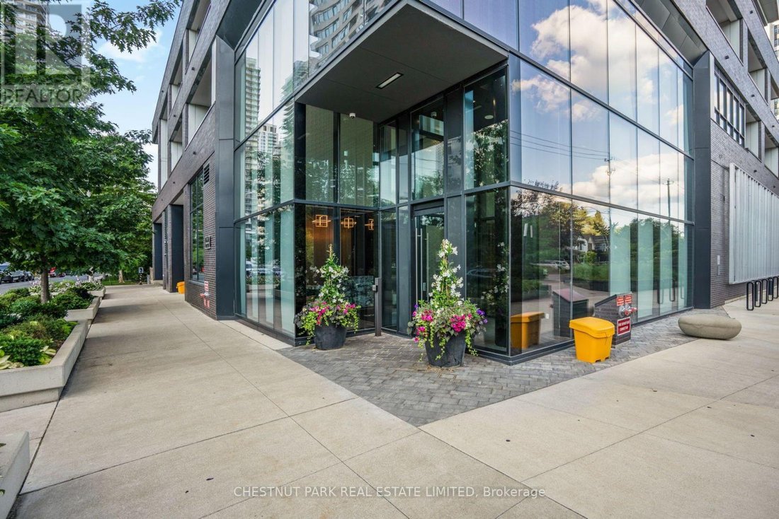 Appartamento a Toronto, Ontario, Canada 3 - 18606846