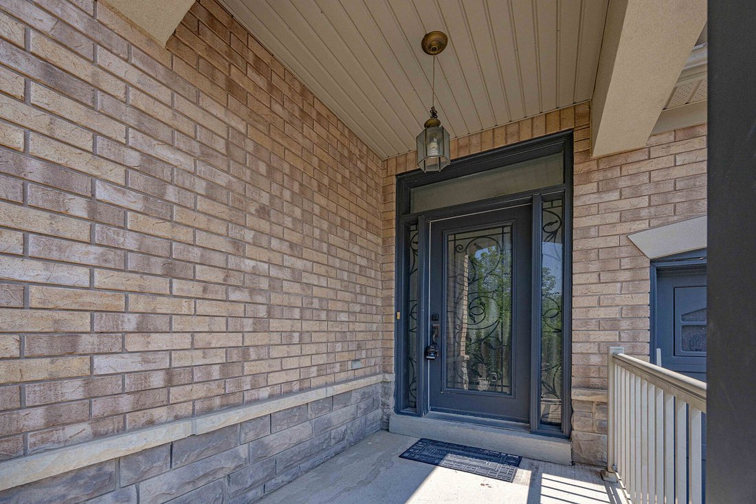 House in Burlington, Ontario, Canada 3 - 18607037