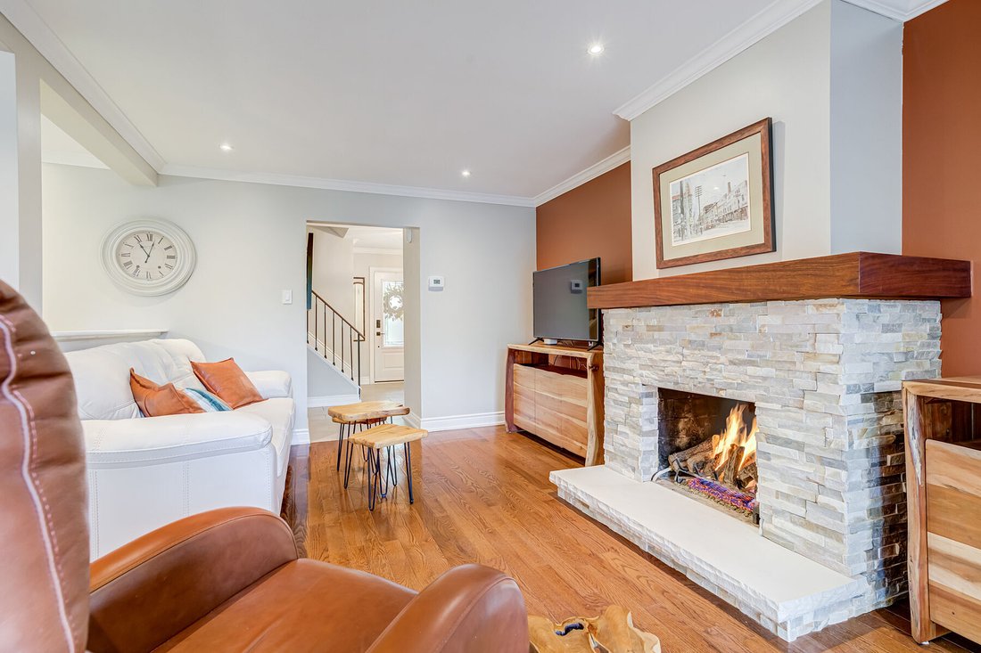 Condo in Mississauga, Ontario, Canada 5 - 18606984