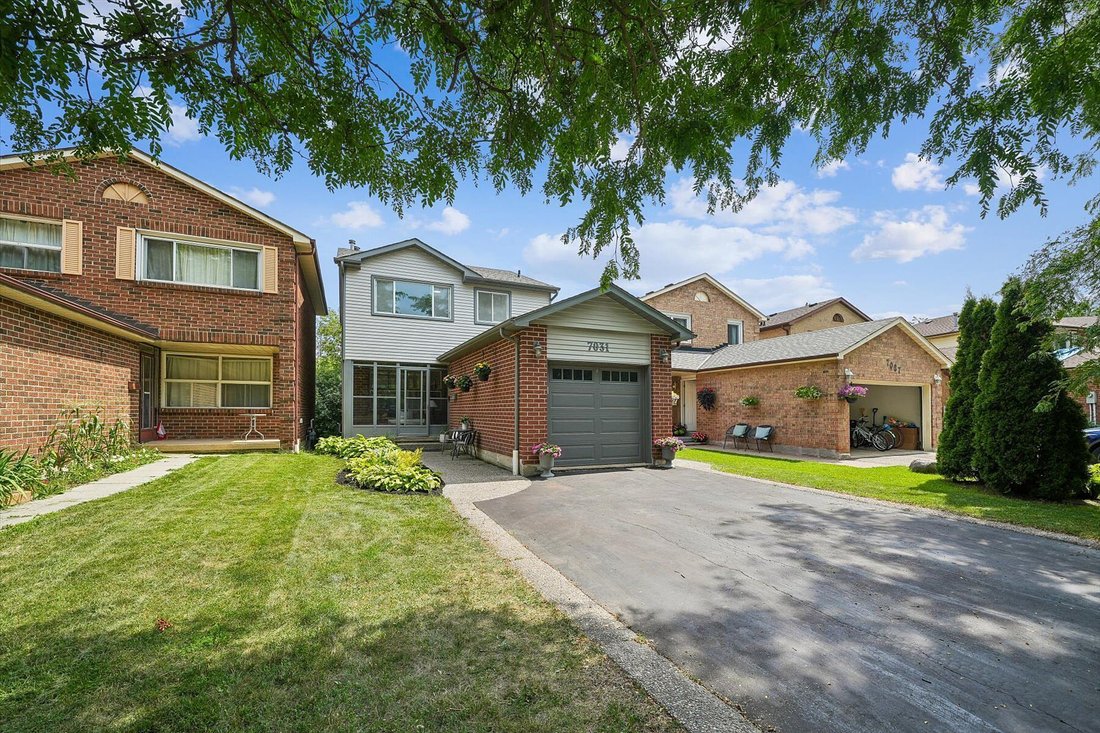 House in Mississauga, Ontario, Canada 3 - 18607078