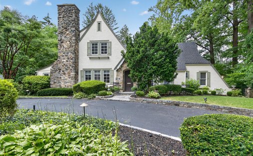 House in Great Neck, New York, United States 1