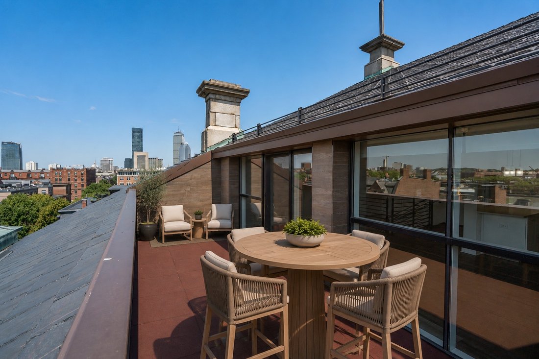 Condo in Boston, Massachusetts, United States 2 - 18607876