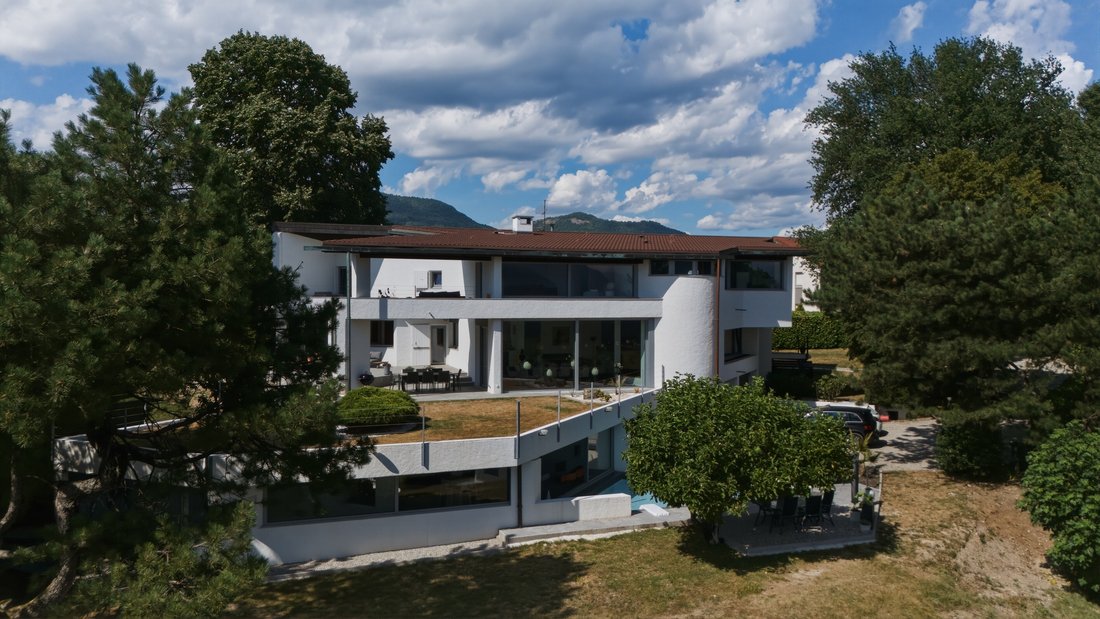 House in Les Iles, Moirans, France 2 - 18608027