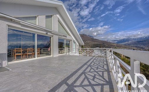 House in Bassens, Auvergne-Rhône-Alpes, France 1