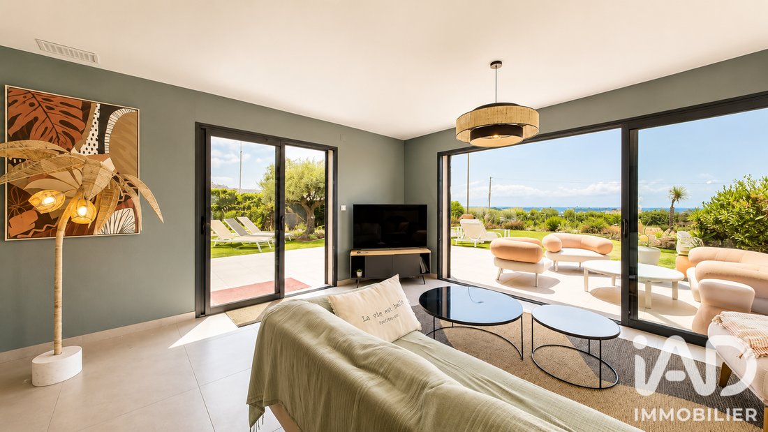 Apartment in Nartelle-Noyer-Bellevue-bd des Sardinaux, Sainte-Maxime, France 3 - 18581441