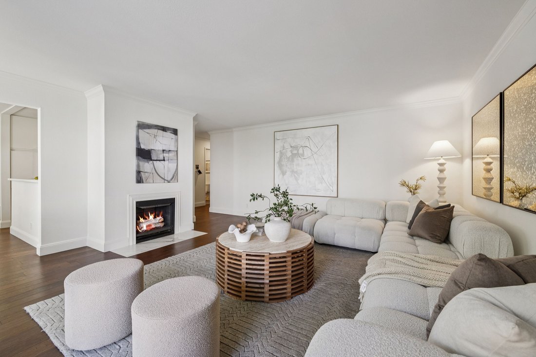 Condo in San Francisco, California, United States 2 - 18607817