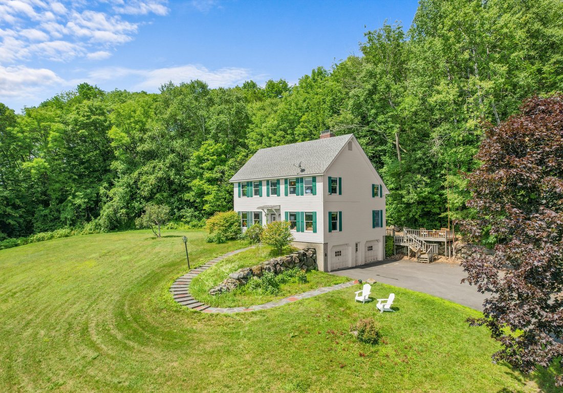 House in Saint Johnsbury, Vermont, United States 5 - 18607961