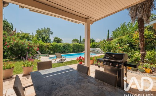 House in Haut Meylan, Meylan, France 1