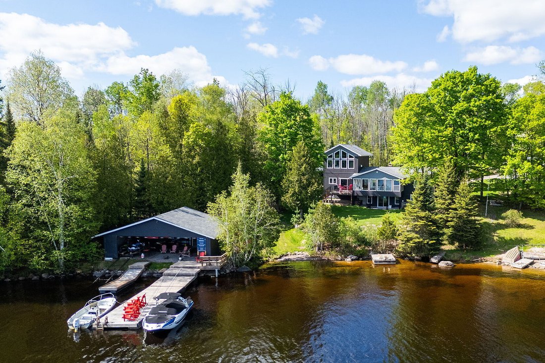 Casa a Magnetawan, Ontario, Canada 1 - 18607666