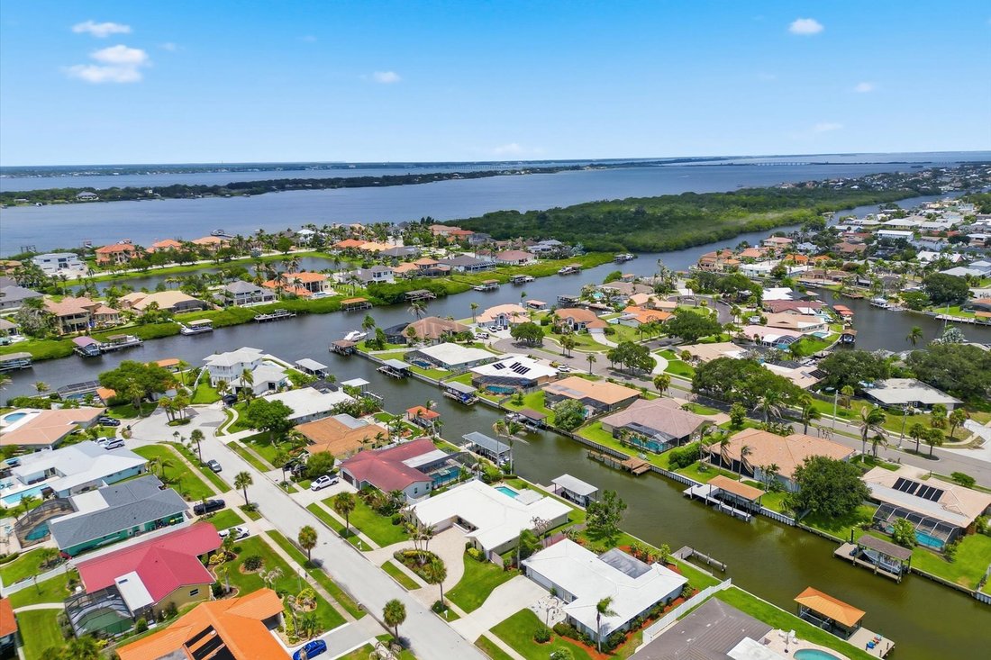 House in Indian Harbour Beach, Florida, United States 2 - 18607479