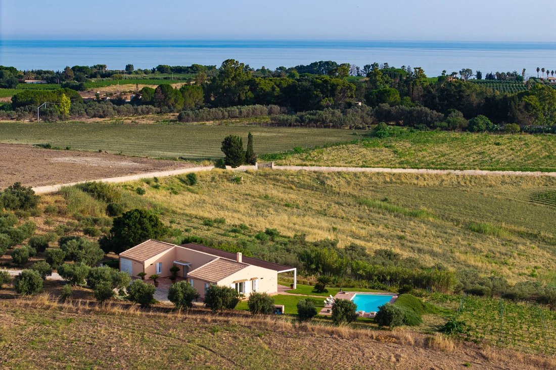 House in Marinella di Selinunte, Sicily, Italy 1 - 16848511