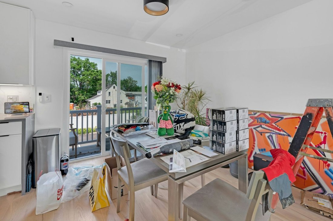 Townhouse in Hackensack, New Jersey, United States 5 - 18607894