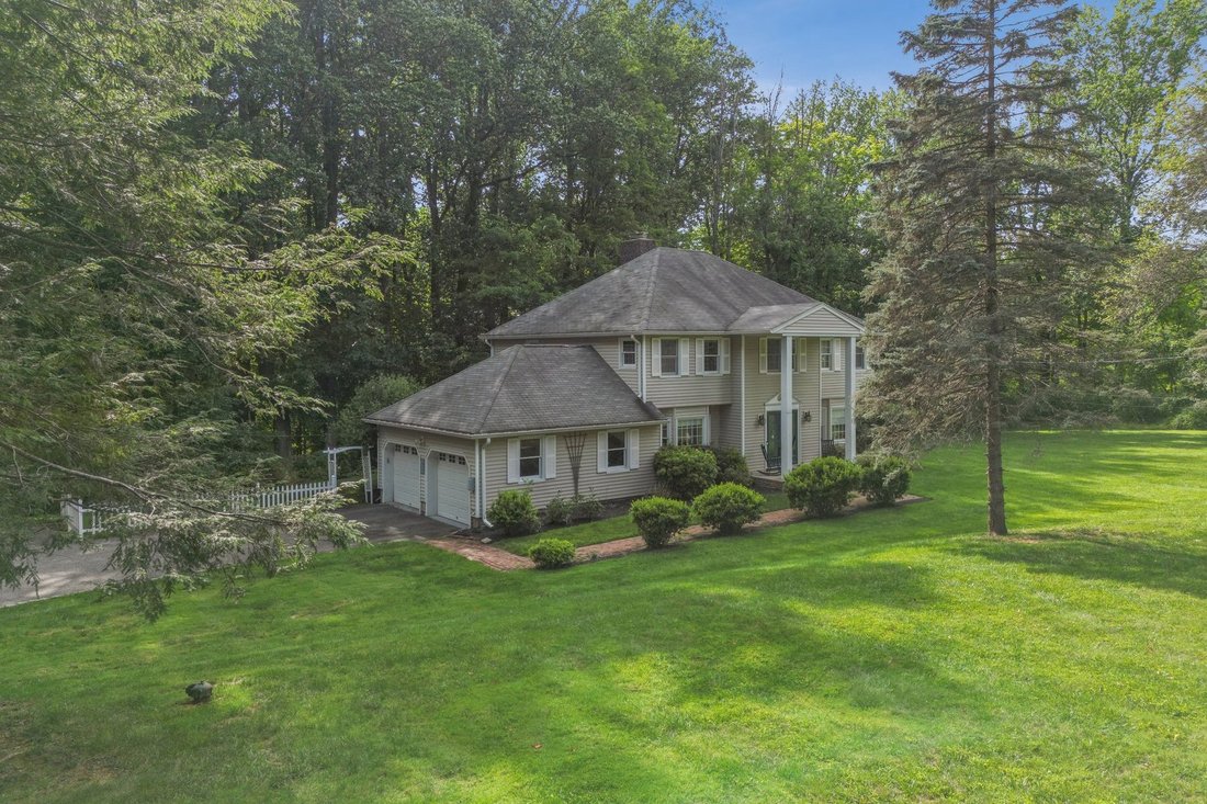 House in Chester, New Jersey, United States 2 - 18607452