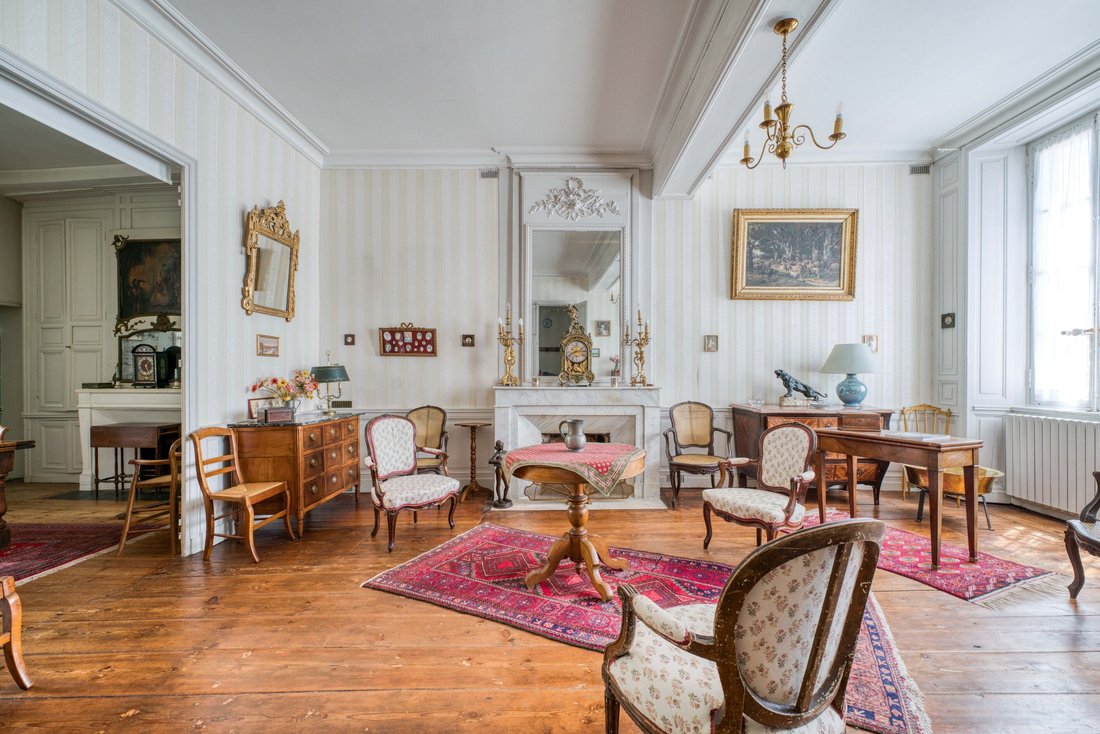 House in Centre Ville, La Rochelle, France 1 - 18608190