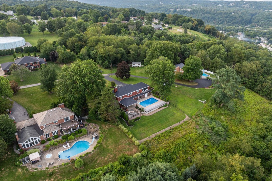 House in Beaver, Pennsylvania, United States 2 - 18607669