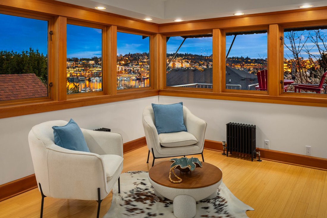 House in Seattle, Washington, United States 5 - 18607322