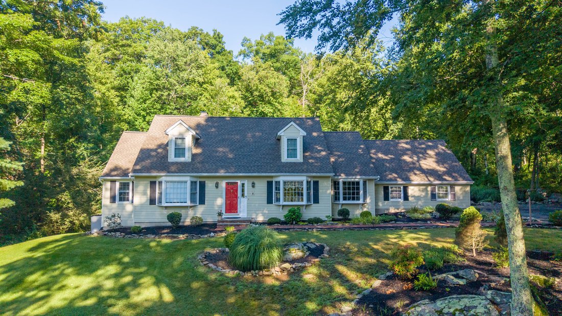 House in Brookfield, Connecticut, United States 1 - 18607313