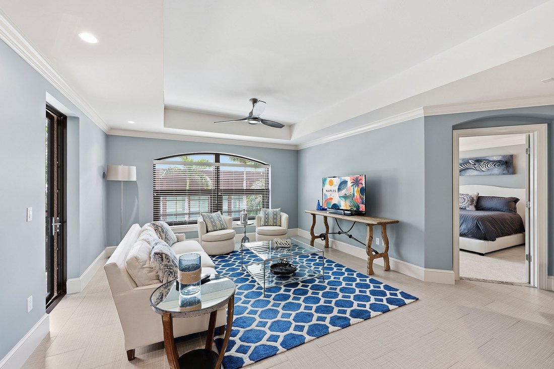 Condo in Naples, Florida, United States 4 - 18607233