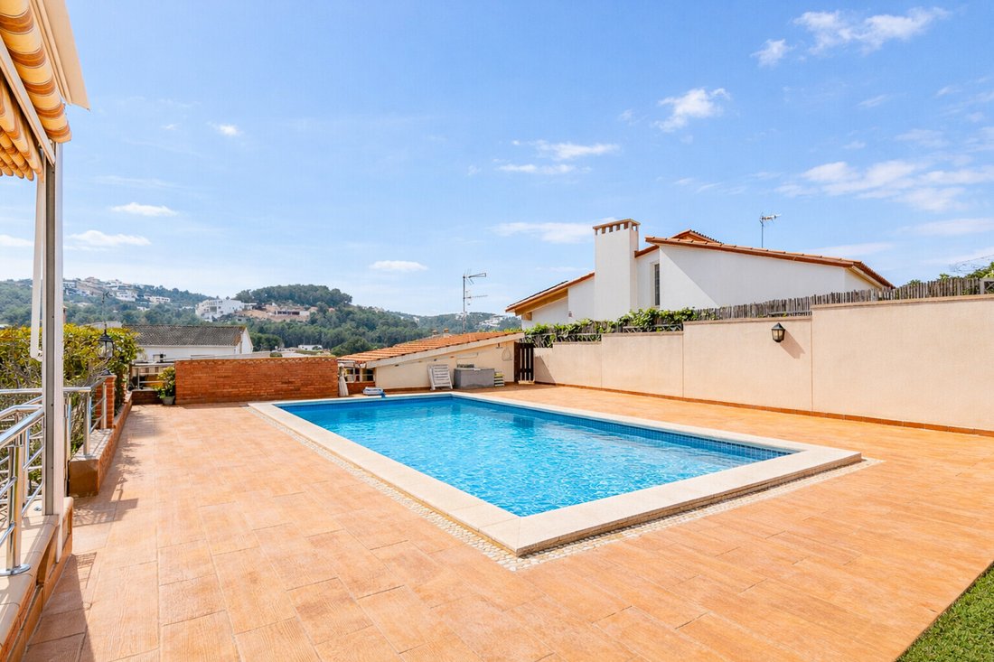 House in Sant Pere de Ribes, Catalonia, Spain 3 - 18608109