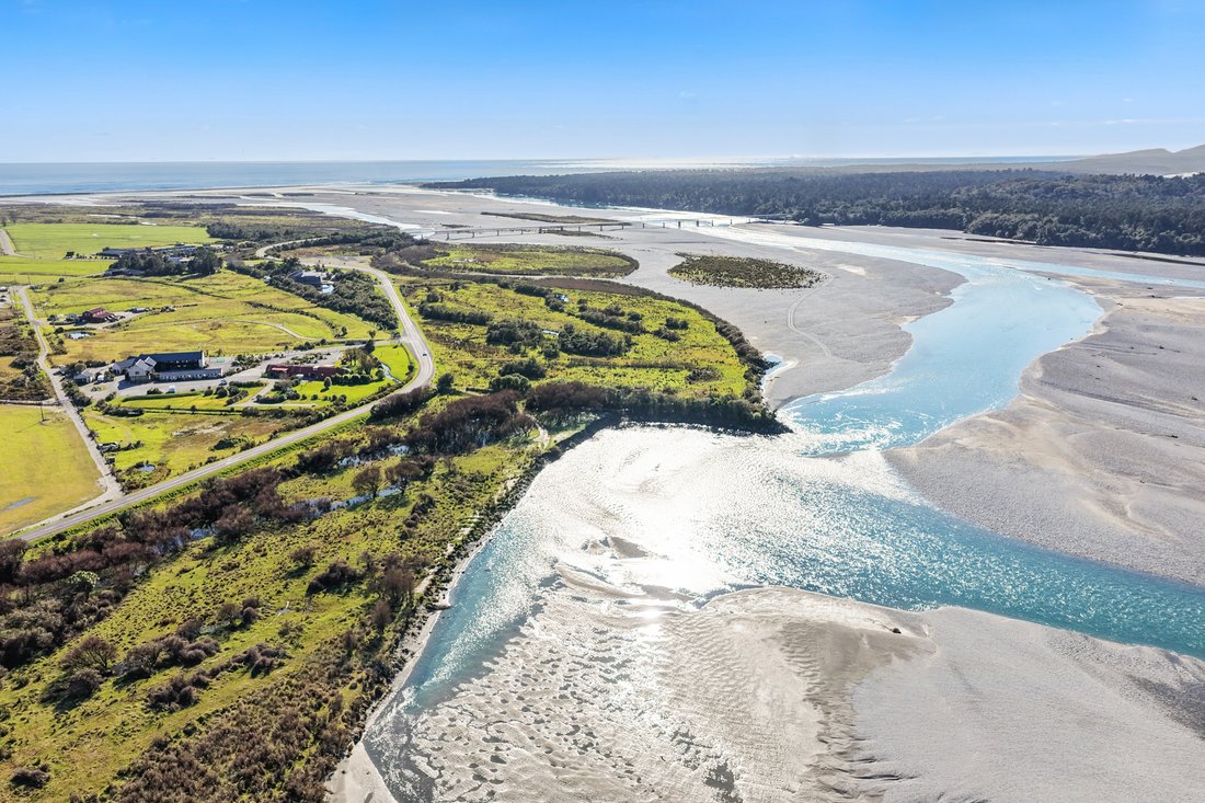 Land in Haast, West Coast, New Zealand 2 - 18607315