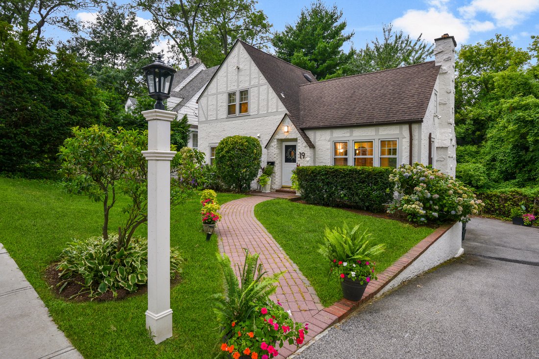 House in Larchmont, New York, United States 1 - 18607286