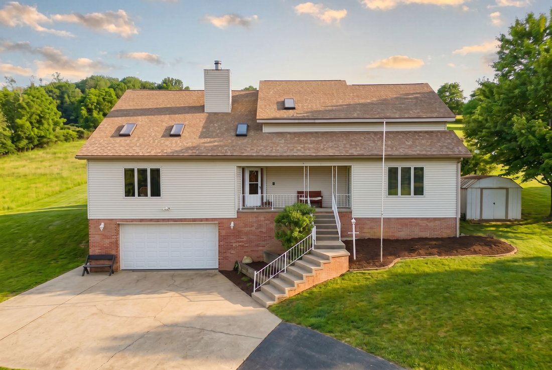 House in Waynesburg, Pennsylvania, United States 1 - 16655993