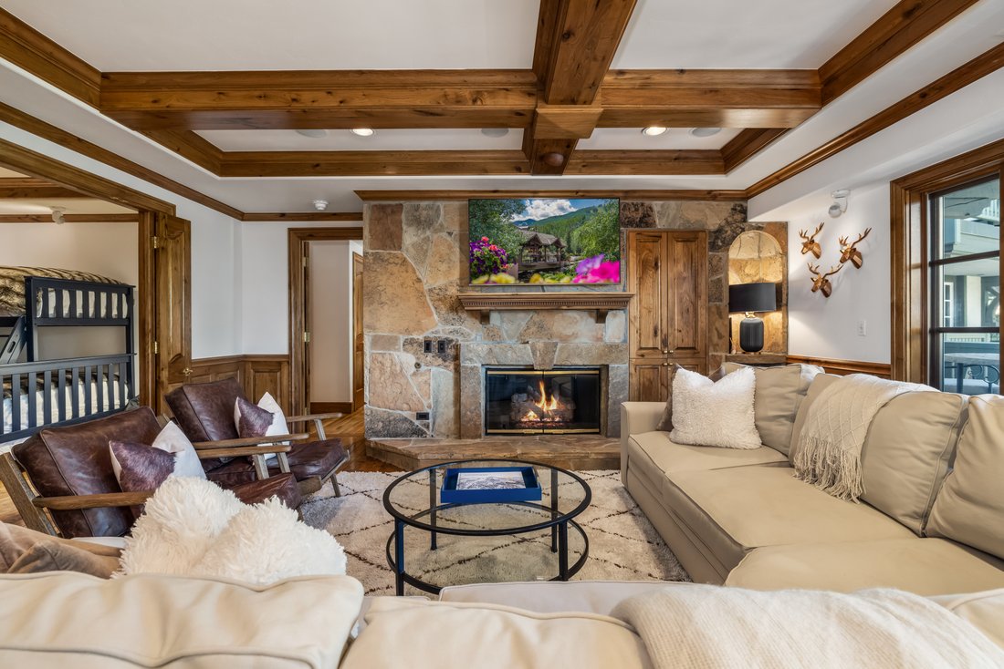 Condo in Avon, Colorado, United States 3 - 18607398