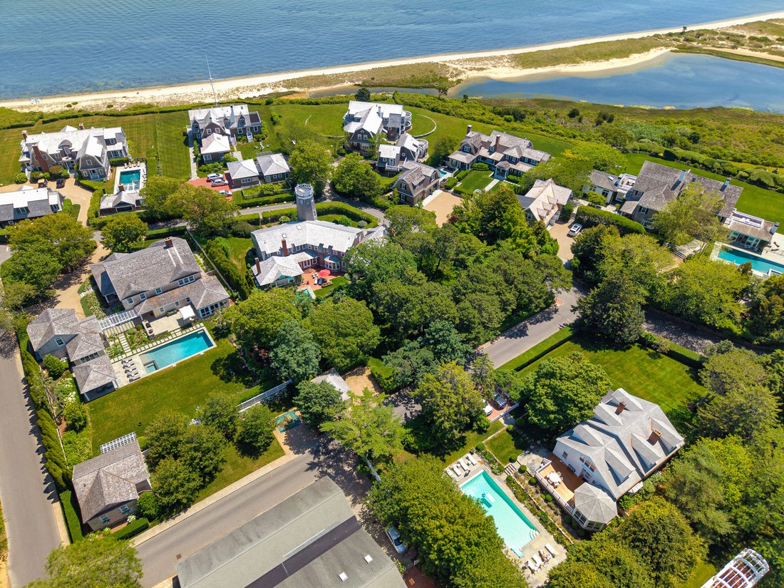 House in Edgartown, Massachusetts, United States 4 - 18608079