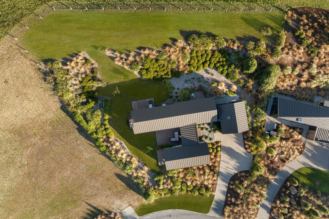 House in Queenstown, Otago, New Zealand 1 - 18608226