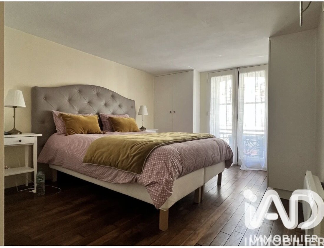Apartment in Saint Louis, Versailles, France 5 - 18610566