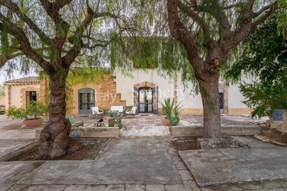 House in Castelvetrano, Sicily, Italy 3 - 15162083