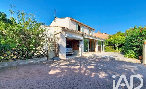 House in Tante Victoire, Six-Fours-les-Plages, France 1