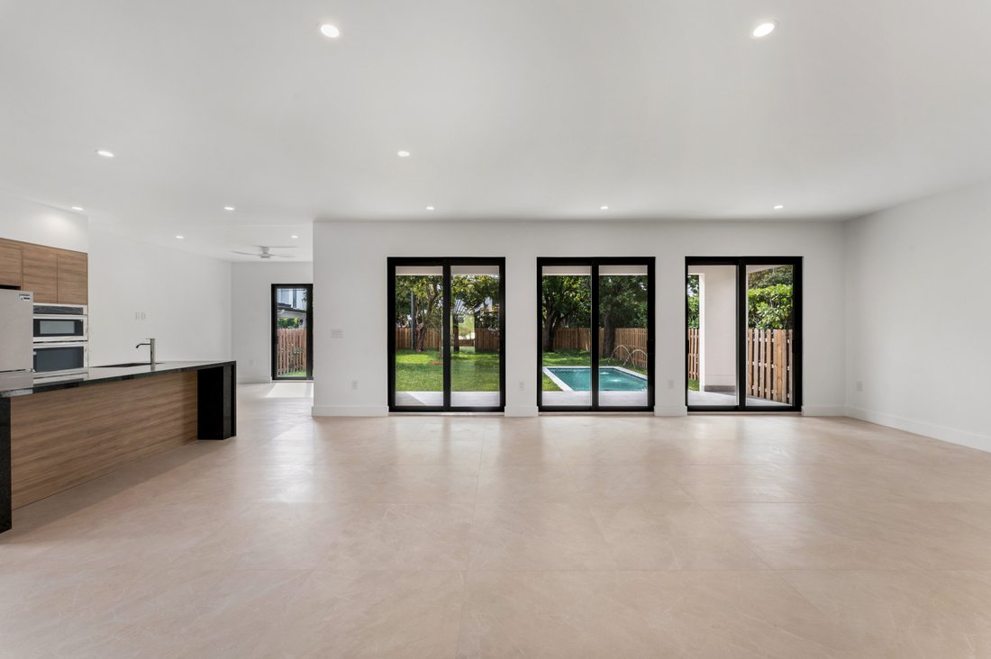House in Miami, Florida, United States 4 - 18607836