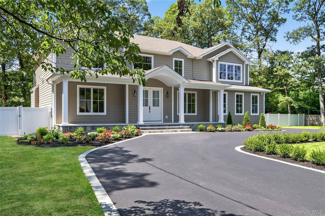 House in Huntington Station, New York, United States 2 - 18607685