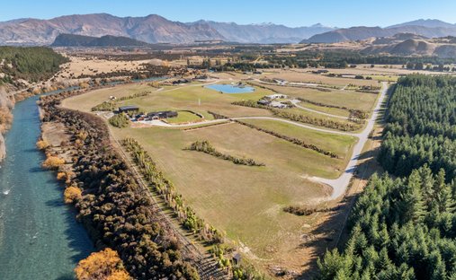 Land in Wanaka, Otago, Neuseeland 1