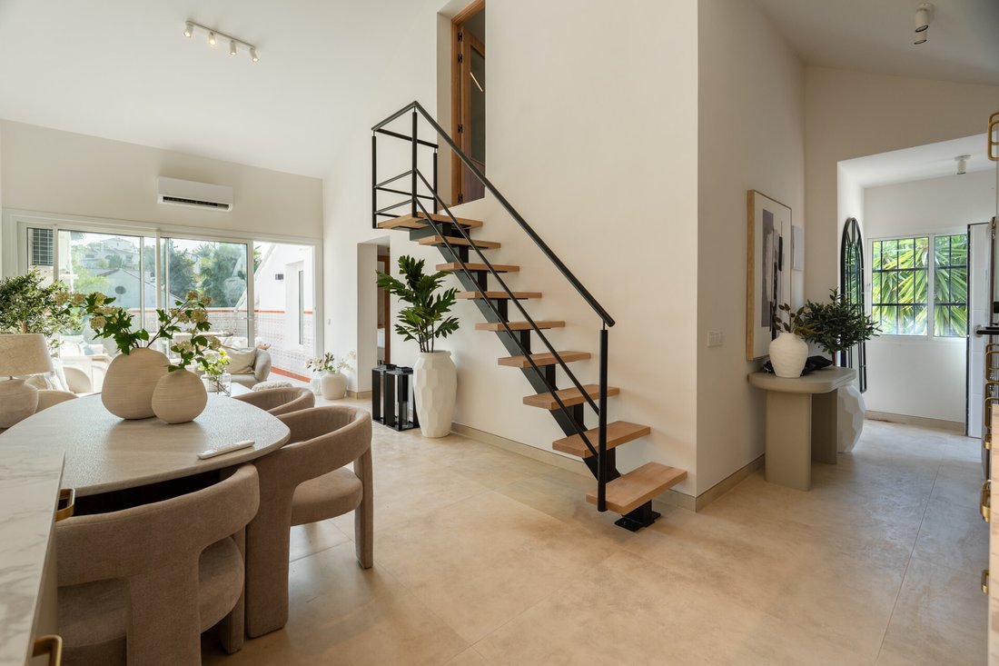 Penthouse in Nueva Andalucia, Marbella, Spain 3 - 18187259