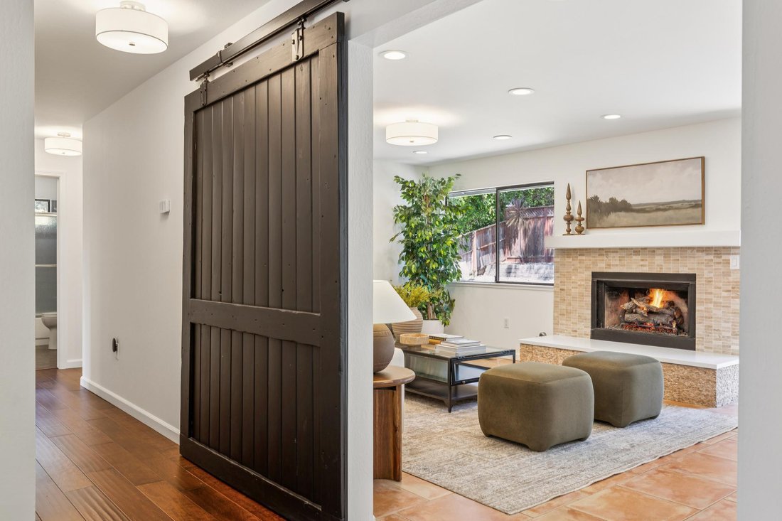 House in Novato, California, United States 5 - 18607821