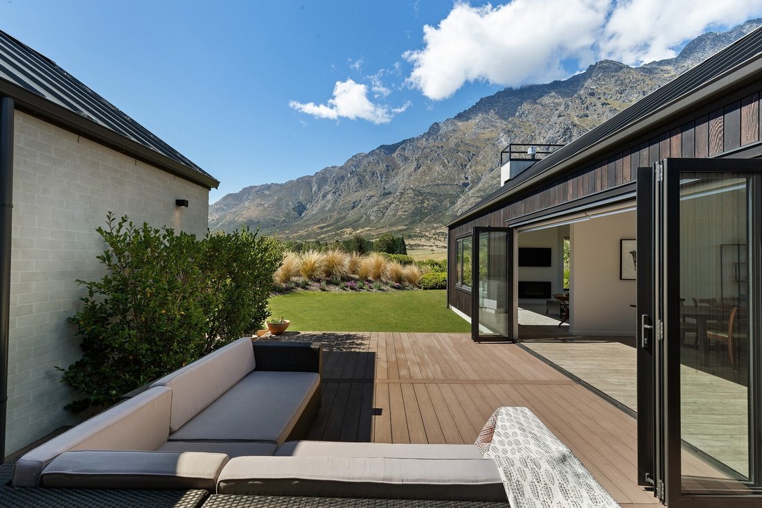 House in Queenstown, Otago, New Zealand 5 - 18608226