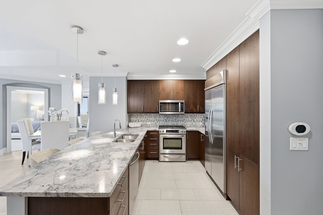 Condo in Naples, Florida, United States 1 - 18607233