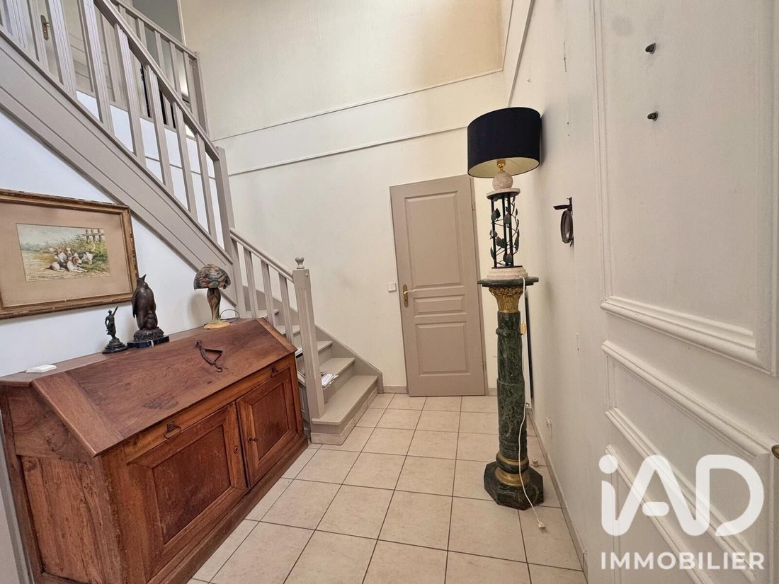 House in Magny-le-Hongre, Ile-de-France, France 2 - 18610649