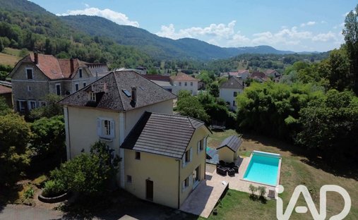 Maison à La Bridoire, Auvergne-Rhône-Alpes, France 1