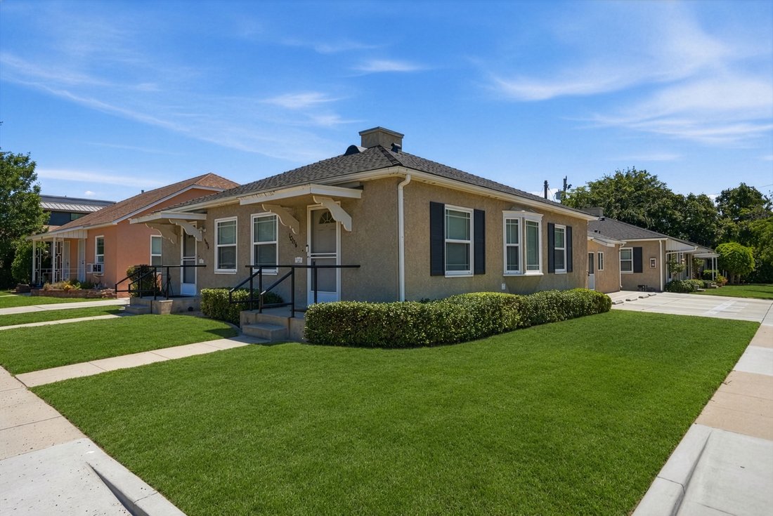 Apartment in Burbank, California, United States 1 - 18607332