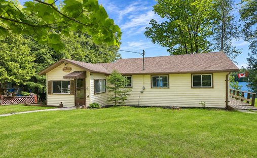 Haus in McKellar, Ontario, Kanada 1