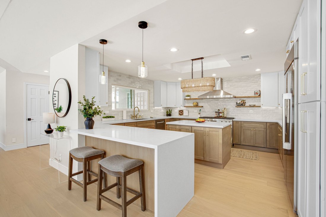 House in Signal Hill, California, United States 4 - 18607420